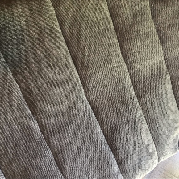 Nebraska cornhuskers N Gray puffy vest medium - Picture 7 of 7